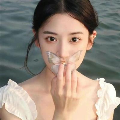 小鱼历险记